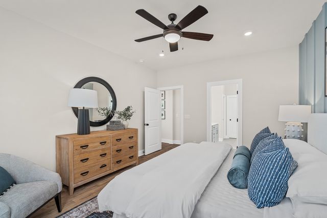1439 Charles Drive, Chapel Hill, TN 37034
