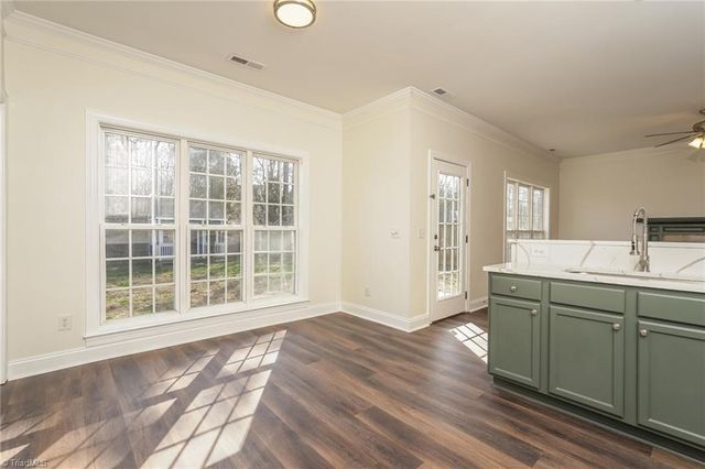 374 Quick Silver Drive, Winston-salem, NC 27127