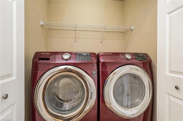 374 Quick Silver Drive, Winston-salem, NC 27127