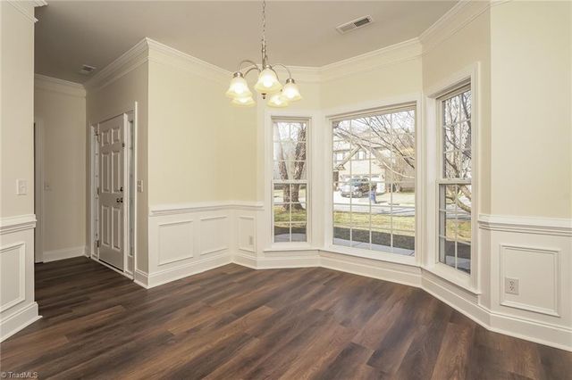 374 Quick Silver Drive, Winston-salem, NC 27127