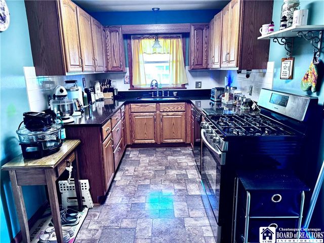 125 Seymour Street, Pomfret, NY 14063