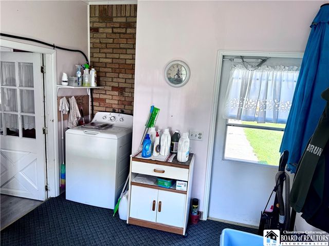 125 Seymour Street, Pomfret, NY 14063