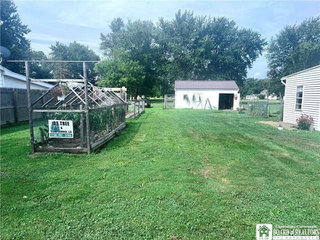 125 Seymour Street, Pomfret, NY 14063