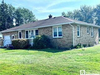 125 Seymour Street, Pomfret, NY 14063