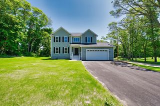 526 Old Warren Road, Swansea, MA 02777