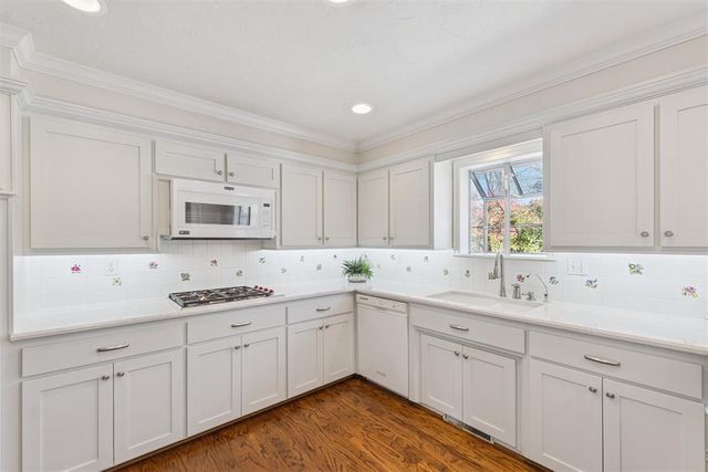 1317 Cherry Laurel Drive, Norman, OK 73072