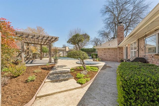 1317 Cherry Laurel Drive, Norman, OK 73072