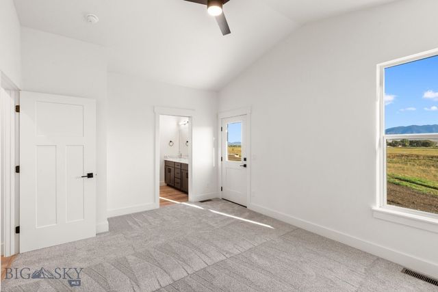 1100 Melissa Way, Belgrade, MT 59714