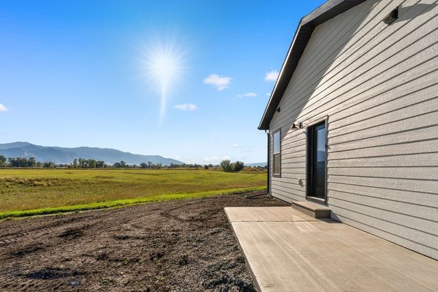 1100 Melissa Way, Belgrade, MT 59714