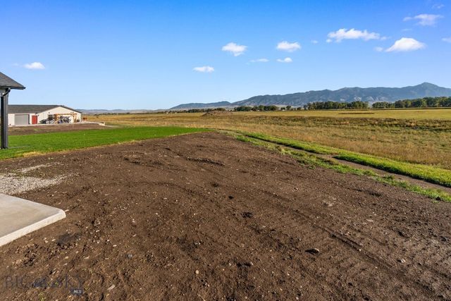 1100 Melissa Way, Belgrade, MT 59714