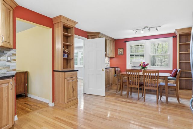1 Denbow Road, Durham, NH 03824