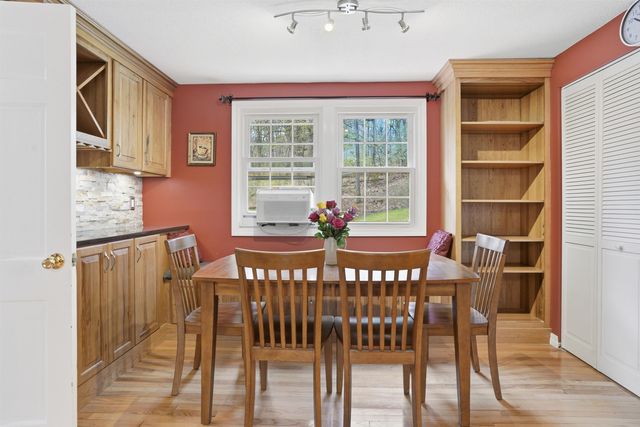 1 Denbow Road, Durham, NH 03824