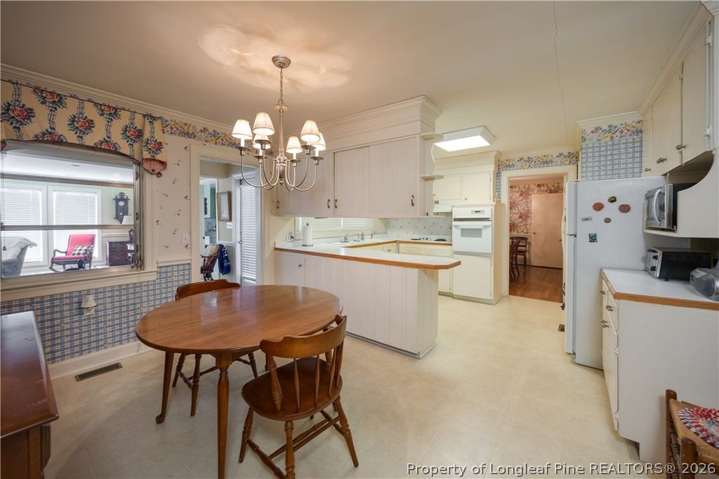 502 N Main Street, Salemburg, NC 28385 — photo 12