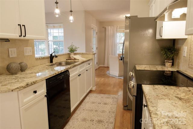 119 Ashwood Lane, Mooresville, NC 28117