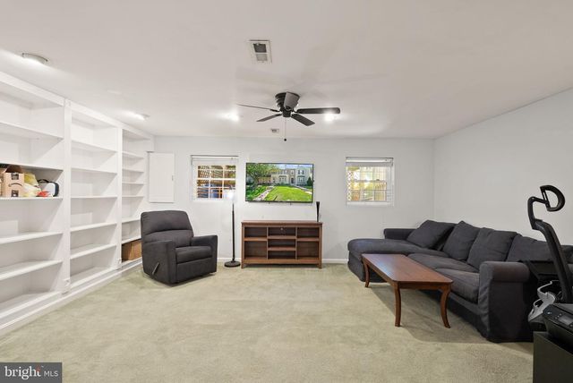 14507 CASTLEFORD CT, Centreville, VA 20121