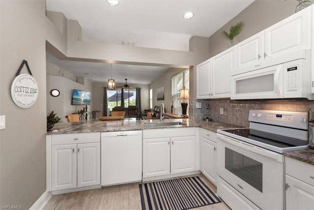 2274 Granby DR, Lehigh Acres, FL 33973