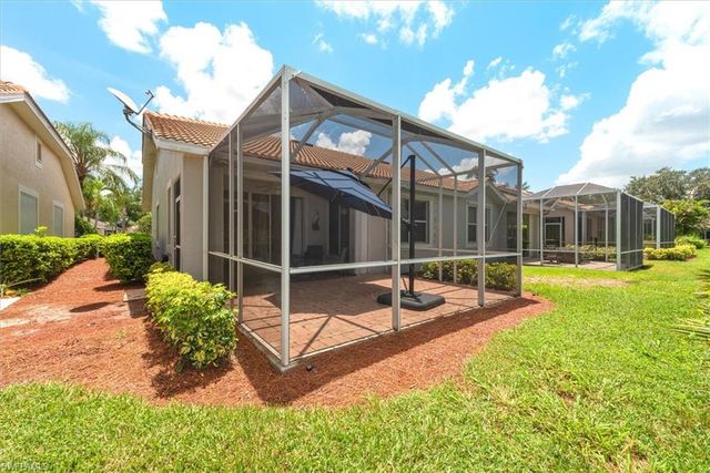 2274 Granby DR, Lehigh Acres, FL 33973