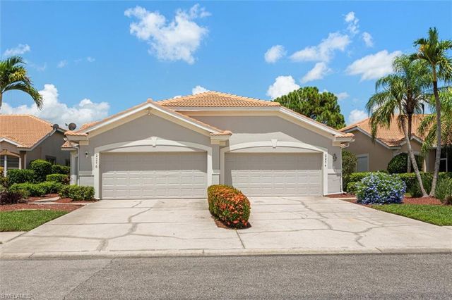 2274 Granby DR, Lehigh Acres, FL 33973