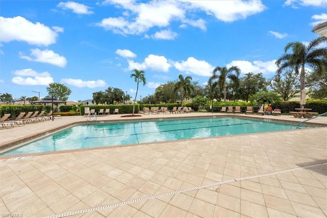 2274 Granby DR, Lehigh Acres, FL 33973