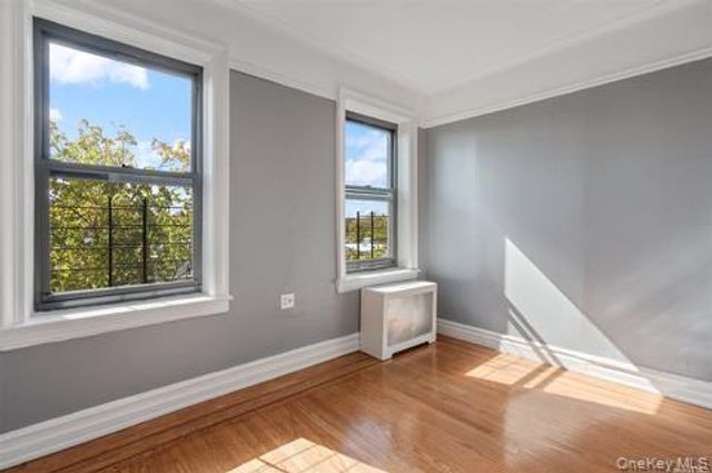 8910 35th Avenue E1L, Jackson Heights, NY 11372