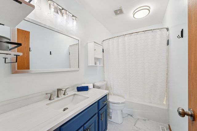 12137 88th Place N, Maple Grove, MN 55369