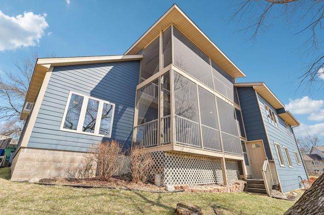 12137 88th Place N, Maple Grove, MN 55369