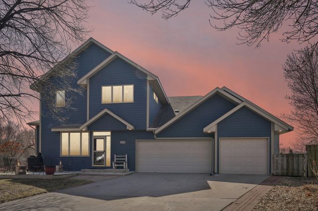 12137 88th Place N, Maple Grove, MN 55369