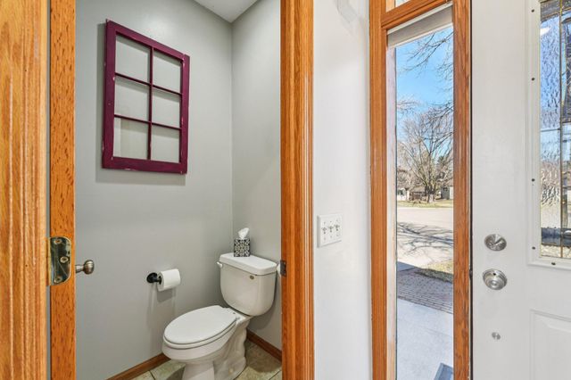 12137 88th Place N, Maple Grove, MN 55369