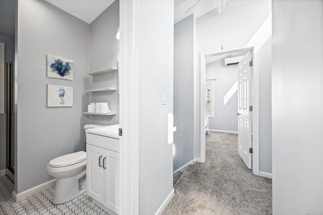 28 Brookdale Avenue, Milford, CT 06460