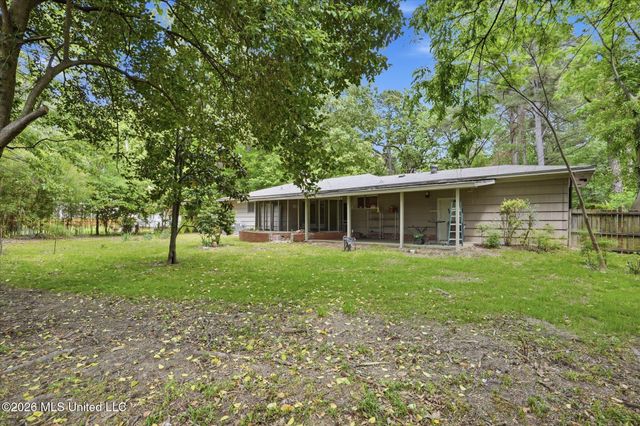 5523 Wayneland Drive, Jackson, MS 39211