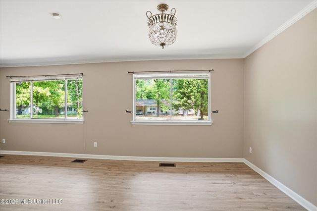 5523 Wayneland Drive, Jackson, MS 39211