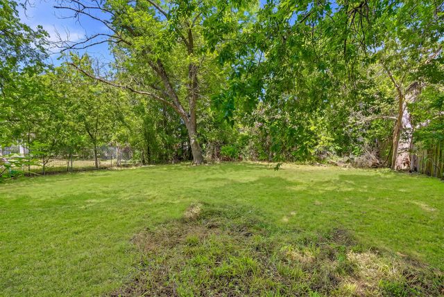 769 N Mccart Street, Stephenville, TX 76401