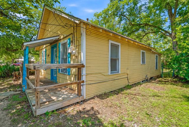769 N Mccart Street, Stephenville, TX 76401