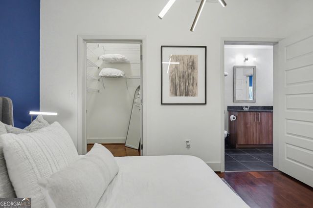 1080 Peachtree Street NE 2108, Atlanta, GA 30309