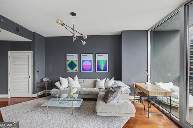 1080 Peachtree Street NE 2108, Atlanta, GA 30309