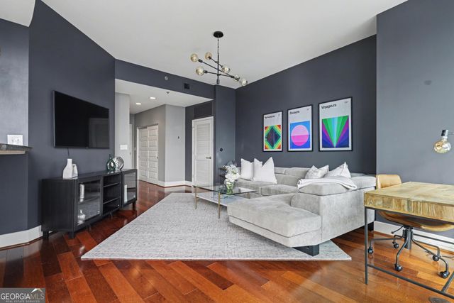 1080 Peachtree Street NE 2108, Atlanta, GA 30309