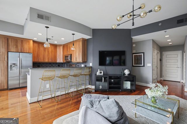 1080 Peachtree Street NE 2108, Atlanta, GA 30309