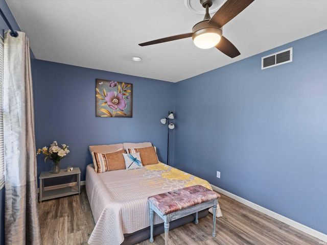 7366 Oakdale Drive, Newburgh, IN 47630