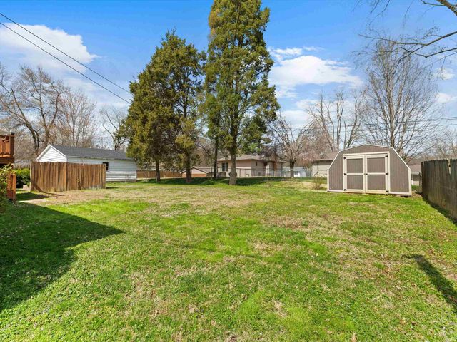 7366 Oakdale Drive, Newburgh, IN 47630