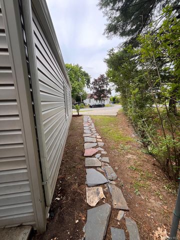 44 Commander Avenue, Hempstead, NY 11550
