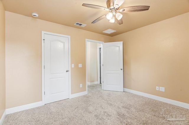 5468 Madelines Way, Pace, FL 32571