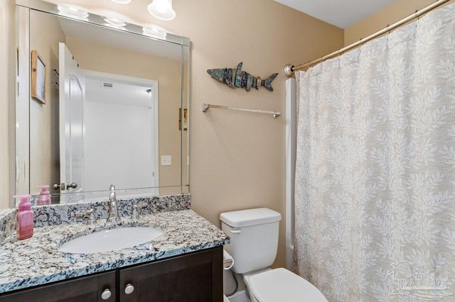 5468 Madelines Way, Pace, FL 32571