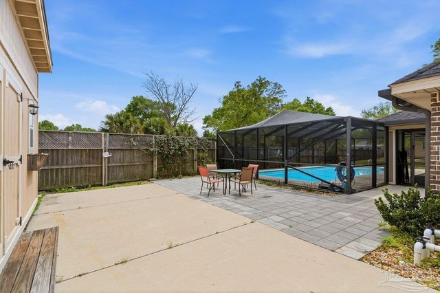 5468 Madelines Way, Pace, FL 32571