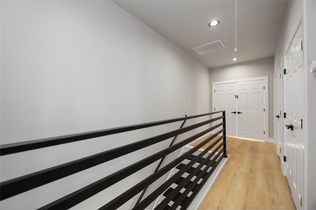 2409 Dolly Wright Street B, Houston, TX 77088