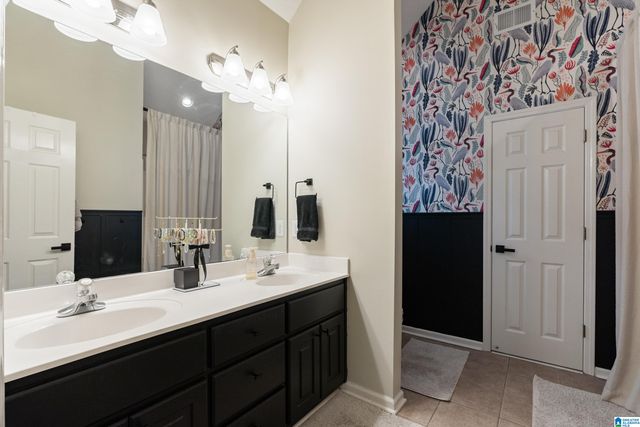 7922 WYNWOOD LANE, Helena, AL 35080