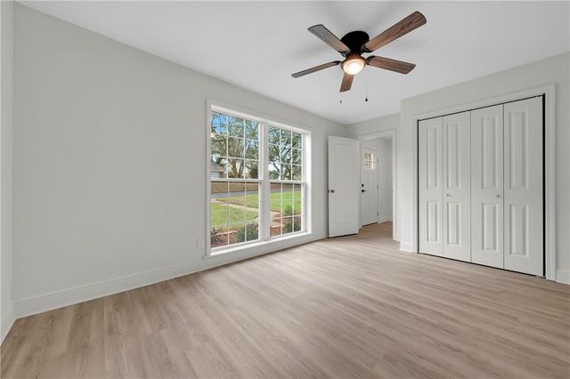 868 Nassau Drive, Mobile, AL 36608