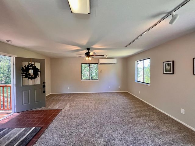 2506 Buffalo Hill Rd, Georgetown, CA 95634