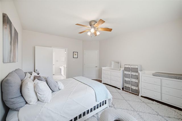 9611 Winter Run Drive, Houston, TX 77064