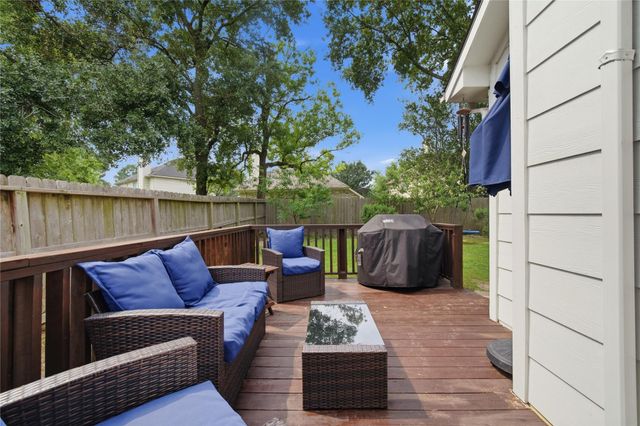 9611 Winter Run Drive, Houston, TX 77064