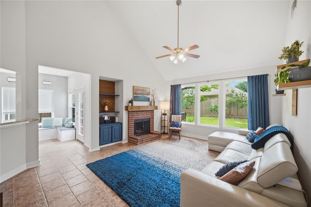 9611 Winter Run Drive, Houston, TX 77064